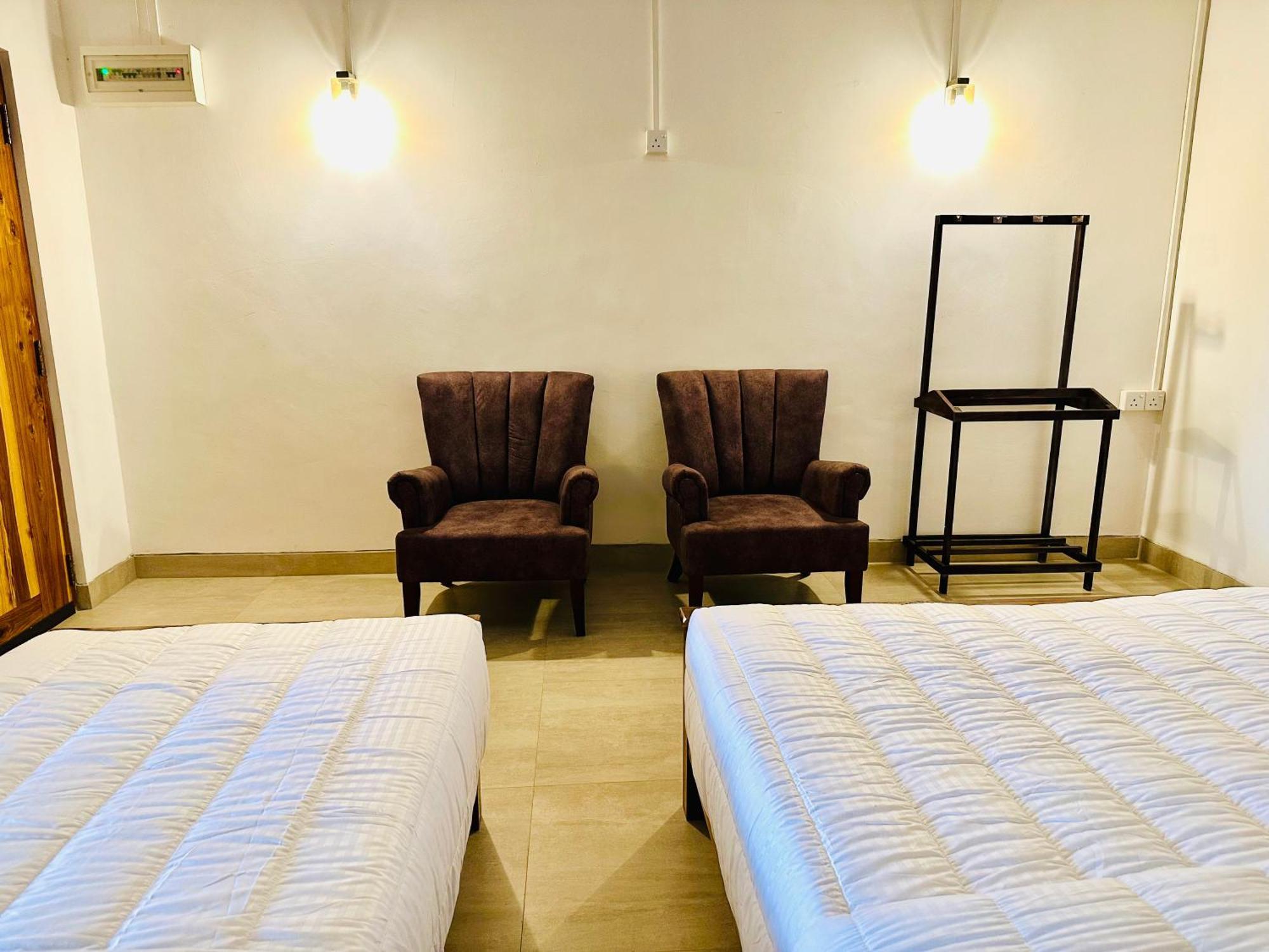 Green Sapphire Holiday Resort Wilpaththu ウィルパットゥ エクステリア 写真